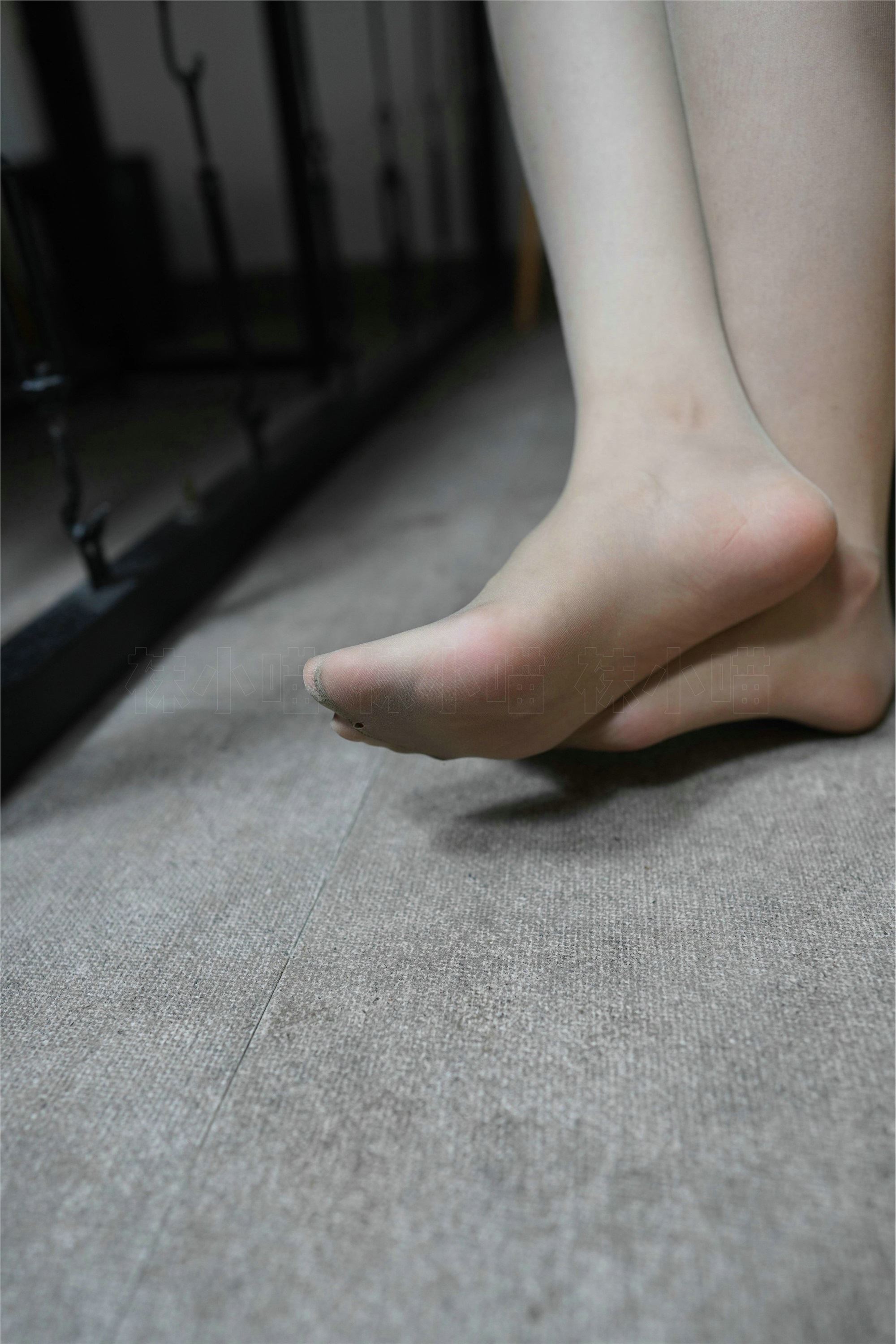 kittyWawa袜小喵  KT249 同事帮我修电视：下